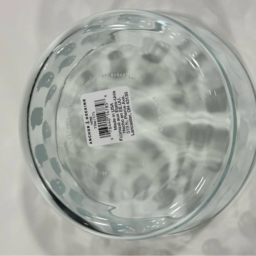 Anchor Hocking Halloween 7 Cup Bowl Black Lid Ghost Glass Storage Container USA